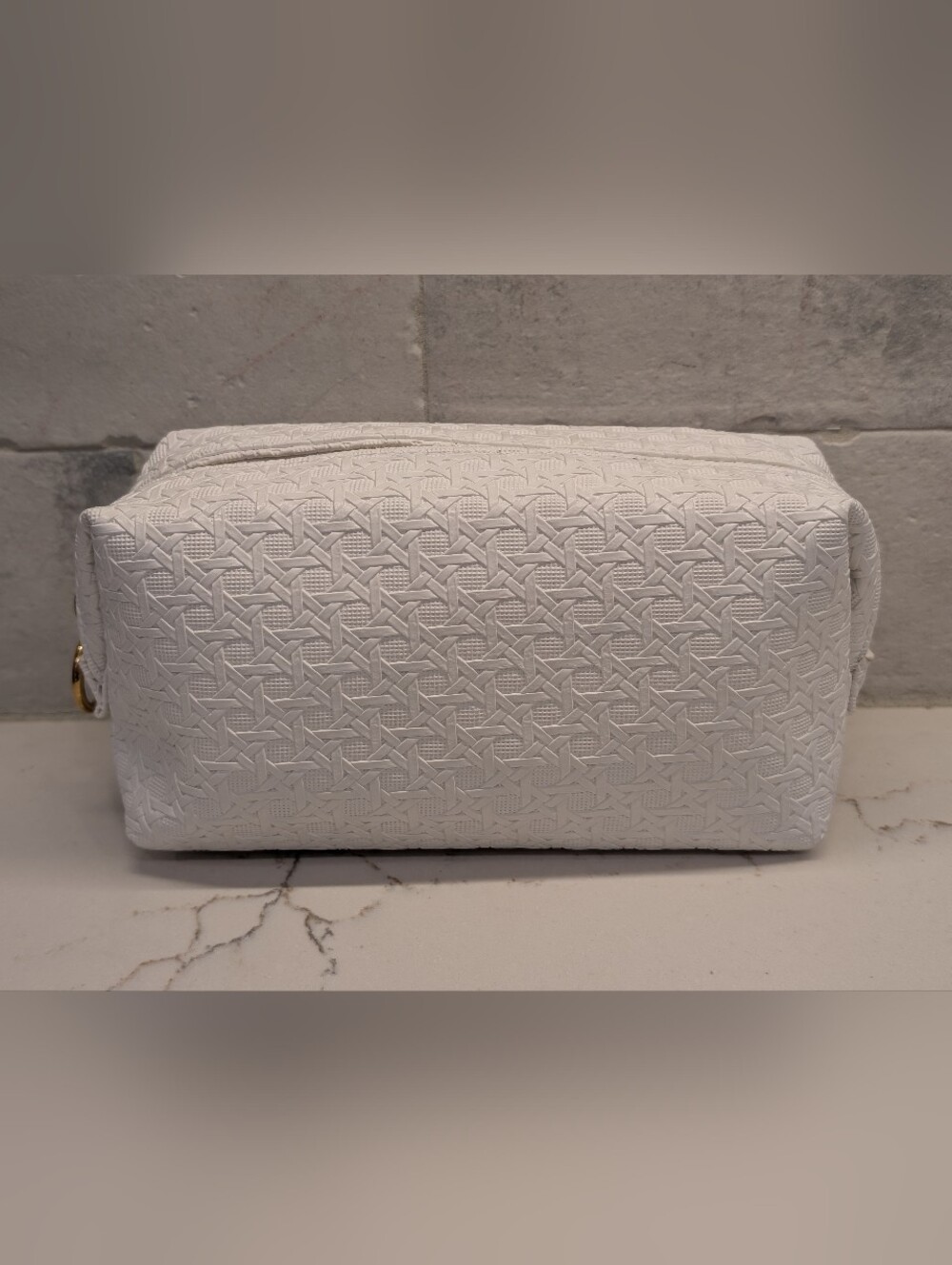 Tory Burch Zip Pouch - EUC - White/Gold